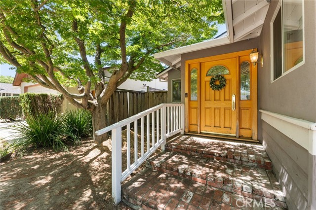 Detail Gallery Image 2 of 32 For 4875 Kinghurst Dr, San Jose,  CA 95124 - 3 Beds | 2 Baths
