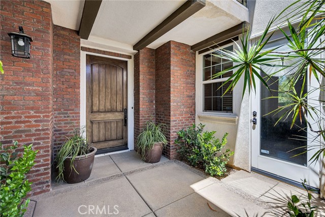 Detail Gallery Image 9 of 68 For 25467 Red Hawk Rd, Corona,  CA 92883 - 4 Beds | 3/1 Baths