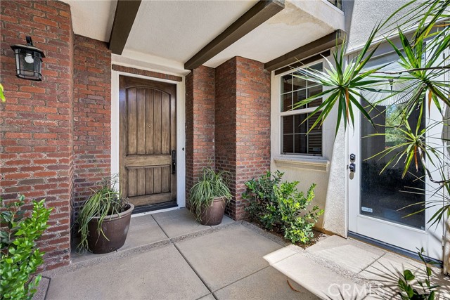 Detail Gallery Image 9 of 68 For 25467 Red Hawk Rd, Corona,  CA 92883 - 4 Beds | 3/1 Baths