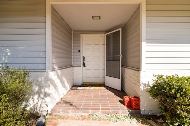 Detail Gallery Image 3 of 41 For 3952 Bucklin Pl, Thousand Oaks,  CA 91360 - 4 Beds | 2 Baths