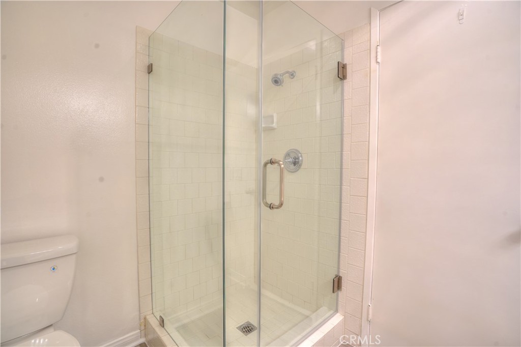 MLS #OC25238308 image #13