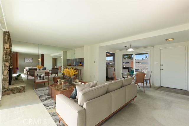 23026 Nadine Circle, Torrance CA: https://media.crmls.org/medias/65cb3b84-7a54-41c1-9a85-520ba0716ac9.jpg