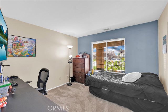 Detail Gallery Image 9 of 19 For 998 Sycamore Ct, Banning,  CA 92220 - 4 Beds | 2 Baths