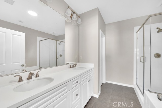 Detail Gallery Image 9 of 21 For 139 Lamplighter, Irvine,  CA 92620 - 2 Beds | 2 Baths