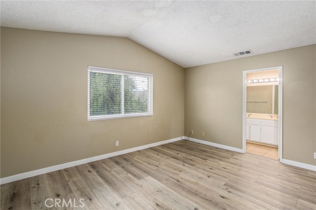 Detail Gallery Image 14 of 24 For 1546 W Jackson St, Rialto,  CA 92376 - 3 Beds | 2/1 Baths
