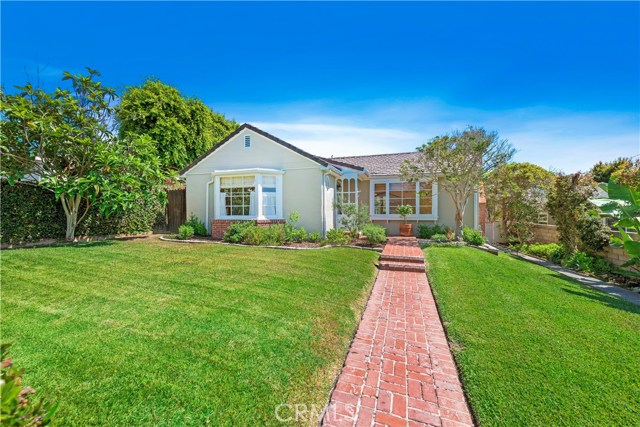 Detail Gallery Image 7 of 19 For 333 Locust St, Laguna Beach,  CA 92651 - 2 Beds | 1 Baths