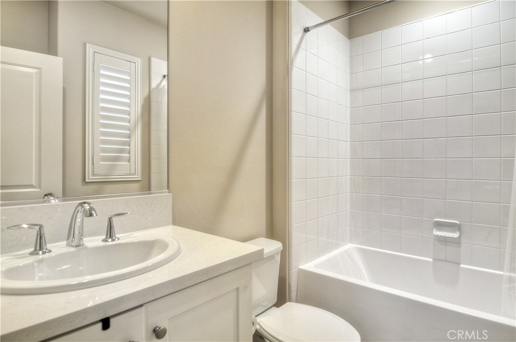 MLS #OC25228348 image #21