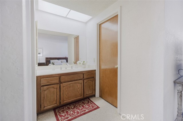 11827 Loma Drive, Whittier CA: https://media.crmls.org/medias/65d139b4-ffba-4e70-b3f3-aadce4be140d.jpg