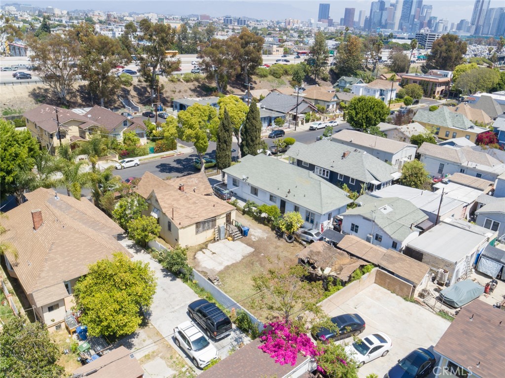 https://media.crmls.org/medias/65d205ce-e8ab-4dc8-a527-876d62cd65fd.jpg?preset=X-Large