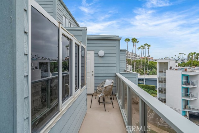 250 The Village, Redondo Beach, California 90277, 1 Bedroom Bedrooms, 0 ,1 BathroomBathrooms,Residential,For Sale,The Village,0,PW26152593