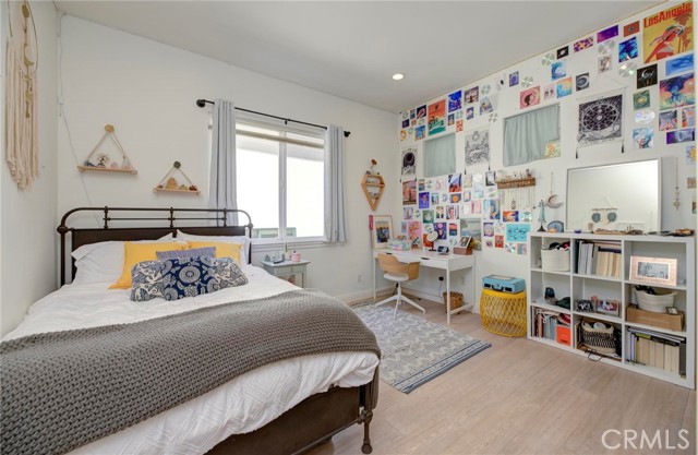 Detail Gallery Image 25 of 75 For 700 Avenue C, Redondo Beach,  CA 90277 - 5 Beds | 5/1 Baths