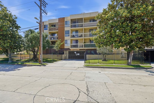 Front Image Thumbnail for CRSR26077916