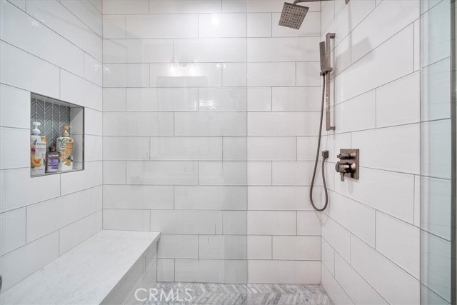 Image 61 of 62 For 910 28th Street