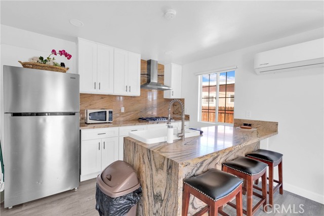 Detail Gallery Image 5 of 48 For 1124 W 11th, San Bernardino,  CA 92411 - – Beds | – Baths