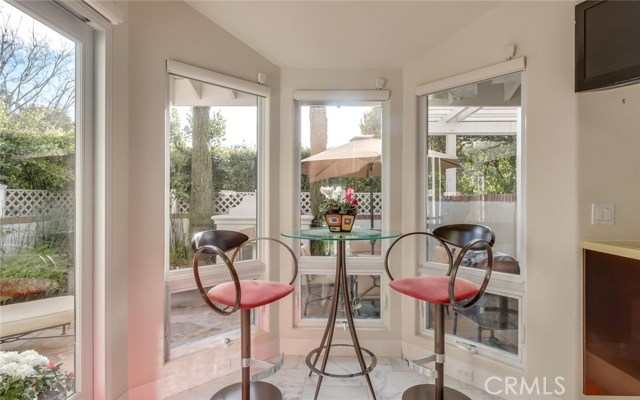 1 Tiburon Court, Manhattan Beach, California 90266, 3 Bedrooms Bedrooms, ,Residential,Sold,Tiburon,SB17005932