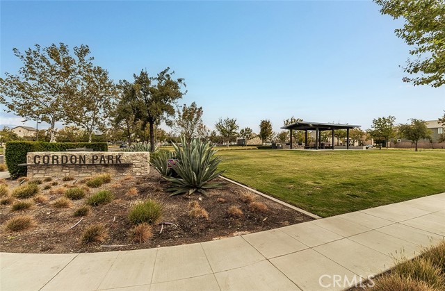 4254 Oak Knoll Road, Madera CA: https://media.crmls.org/medias/65d63f10-41c3-4964-a2d2-f7f003f76a17.jpg