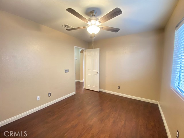 708 Hillview Street, Beaumont CA: https://media.crmls.org/medias/65d665e9-149d-4f63-97cb-28859d8587d8.jpg