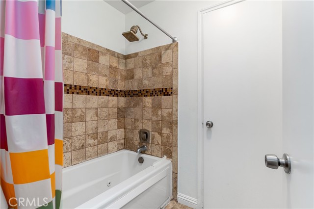 Detail Gallery Image 15 of 24 For 1650 S Campus #12,  Ontario,  CA 91761 - 2 Beds | 2 Baths