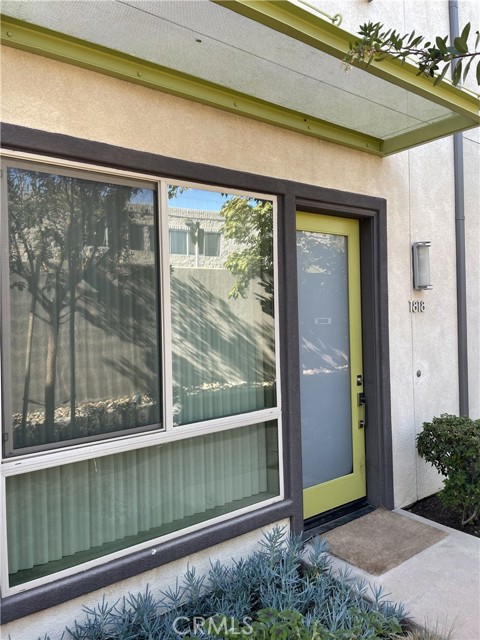 1818 Coastal Way, Costa Mesa CA: https://media.crmls.org/medias/65d72818-b168-4608-82b7-edeb2905eb7b.jpg