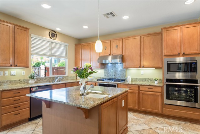 Detail Gallery Image 14 of 57 For 42550 Port Ln, Murrieta,  CA 92562 - 6 Beds | 4/1 Baths