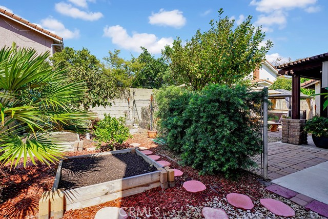 65d75d03 2f3e 4146 8f7e 429892ce4644