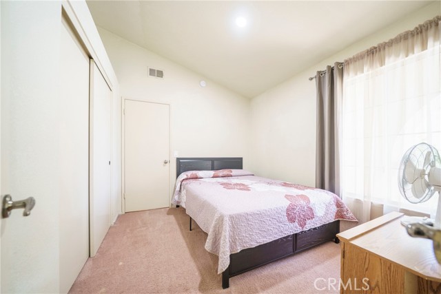 Detail Gallery Image 12 of 42 For 25584 Dracaea Ave, Moreno Valley,  CA 92553 - 3 Beds | 2 Baths