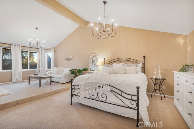 Detail Gallery Image 23 of 64 For 1799 Roulette Cir, Thousand Oaks,  CA 91362 - 5 Beds | 4 Baths