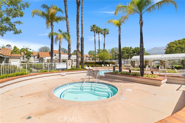68 Via Terrano, Rancho Santa Margarita CA: https://media.crmls.org/medias/65d8672c-f567-4866-9648-7fa27792d02a.jpg