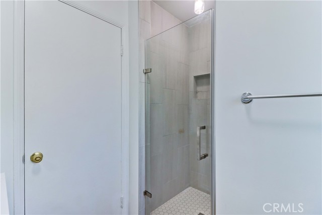 Detail Gallery Image 46 of 63 For 7515 Glencliff Dr, Downey,  CA 90240 - 4 Beds | 2/1 Baths