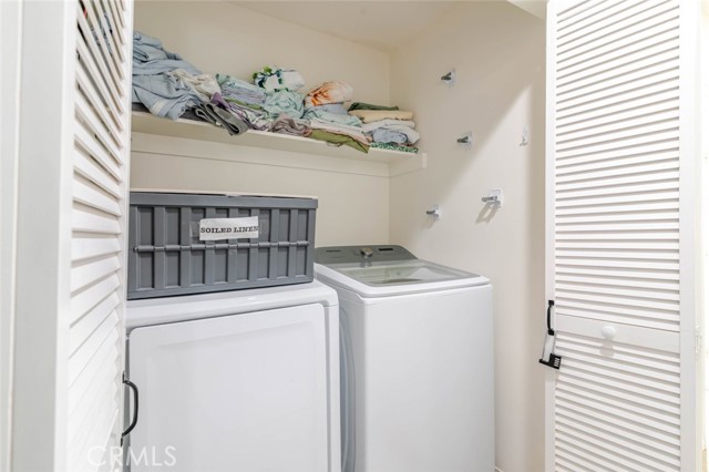 7315 Jamieson Avenue, Reseda CA: https://media.crmls.org/medias/65da574b-86c7-4e0a-8afa-bfdb2d960ecf.jpg