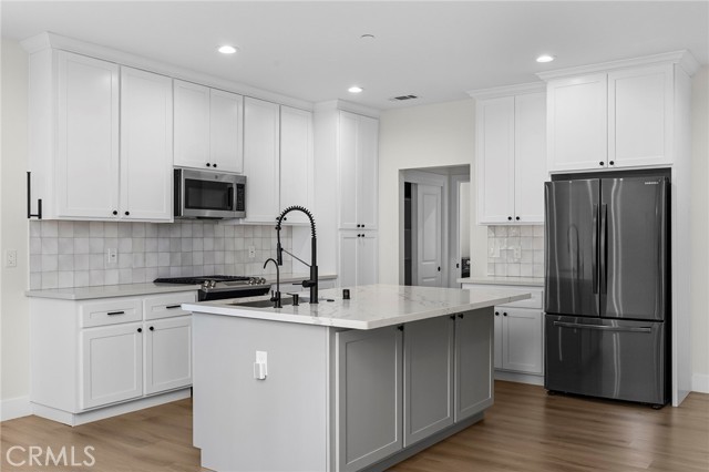 Detail Gallery Image 3 of 50 For 7040 Montna Drive, Paradise,  CA 95969 - 3 Beds | 2 Baths