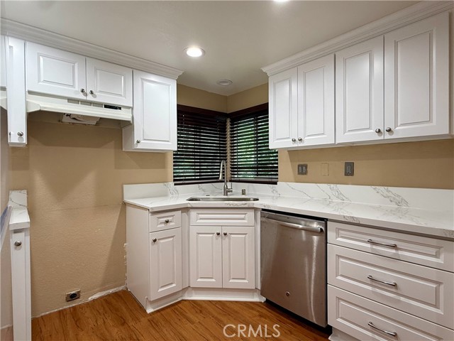 Detail Gallery Image 5 of 27 For 22749 Lakeway #375,  Diamond Bar,  CA 91765 - 2 Beds | 2 Baths