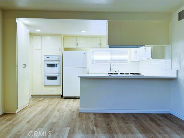 Detail Gallery Image 5 of 27 For 2105 E Petunia, Glendora,  CA 91740 - 3 Beds | 2 Baths