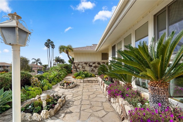 4005 Exultant Drive, Rancho Palos Verdes, California 90275, 3 Bedrooms Bedrooms, ,3 BathroomsBathrooms,Residential,For Sale,Exultant,PV24011750