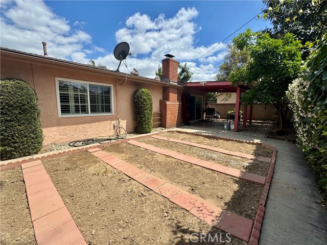 5323 Golden West Avenue, Temple City CA: https://media.crmls.org/medias/65dca301-70ee-450f-8681-17a2035492f6.jpg