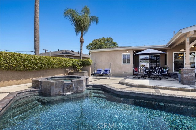 1372 W Sepulveda Street, San Pedro CA: https://media.crmls.org/medias/65dcba3f-22fb-4a8a-bf9e-6e63e8cd628e.jpg