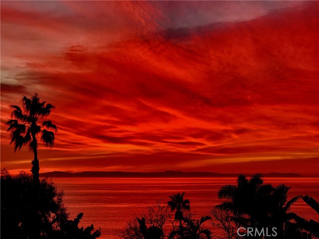 Detail Gallery Image 35 of 37 For 31844 8th Ave, Laguna Beach,  CA 92651 - 3 Beds | 2 Baths