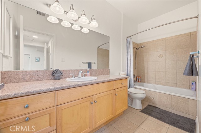 87 South Allen Avenue, 103 photo 20