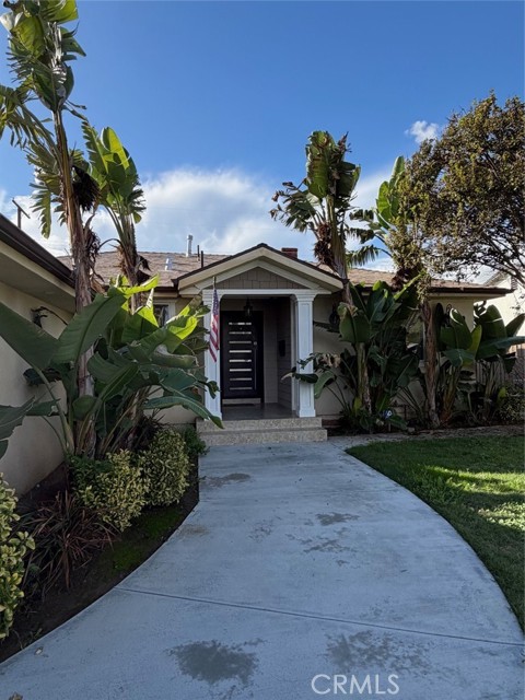 Detail Gallery Image 2 of 21 For 7459 Ruffner, Van Nuys,  CA 91406 - 3 Beds | 2 Baths