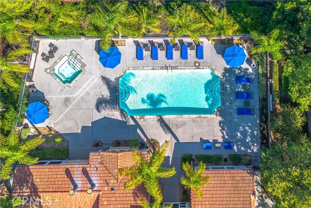 Detail Gallery Image 5 of 42 For 2500 San Gabriel #202,  Corona,  CA 92882 - 1 Beds | 1 Baths