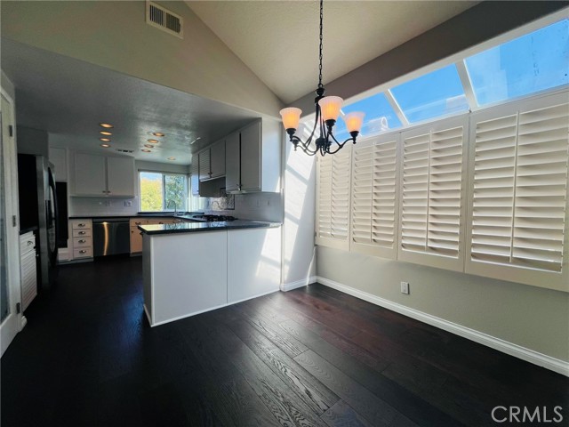 68 Marseille, Laguna Niguel CA: https://media.crmls.org/medias/65e226b3-314d-4946-9737-fcd59cb01c27.jpg