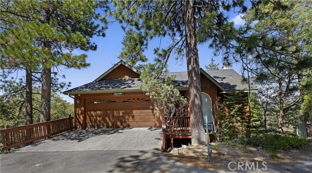 Detail Gallery Image 12 of 44 For 26329 Spyglass Dr, Lake Arrowhead,  CA 92352 - 5 Beds | 3/1 Baths