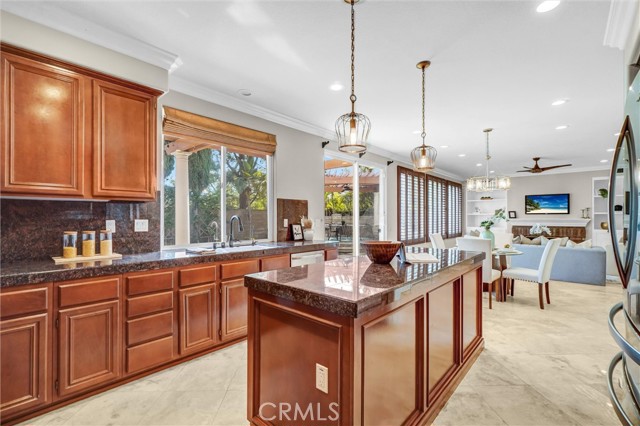 2938 Arboridge Ct, Fullerton CA: https://media.crmls.org/medias/65e4de2a-c78d-4723-9db2-6163f6aac331.jpg