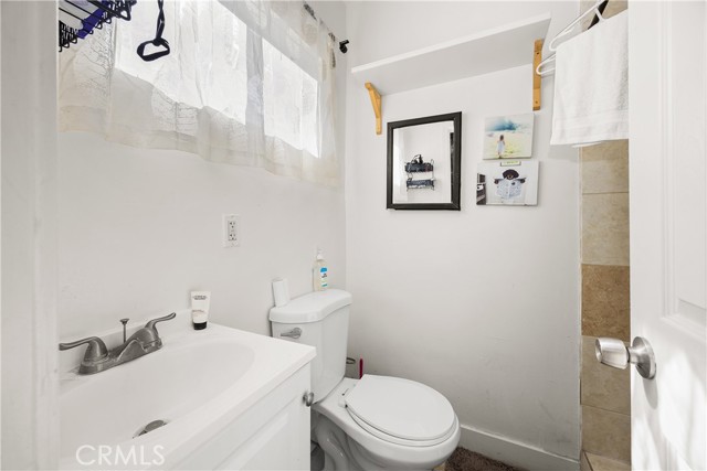 Detail Gallery Image 10 of 38 For 2000 Fulton Ave, Monterey Park,  CA 91755 - 9 Beds | 6 Baths