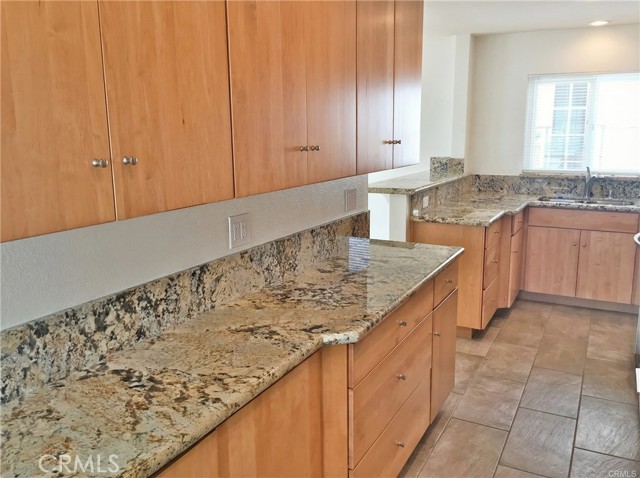 Detail Gallery Image 13 of 26 For 331 Manhattan, Hermosa Beach,  CA 90254 - 3 Beds | 3 Baths