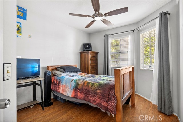 20981 Oakville, Lake Forest CA: https://media.crmls.org/medias/65e63e8a-e6e3-4184-b704-39bd7fbf76c6.jpg