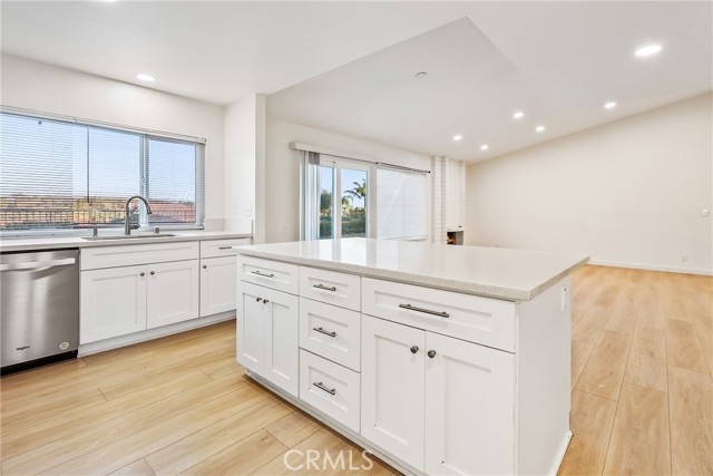 Detail Gallery Image 5 of 21 For 23412 Ancia, Mission Viejo,  CA 92691 - 3 Beds | 2 Baths