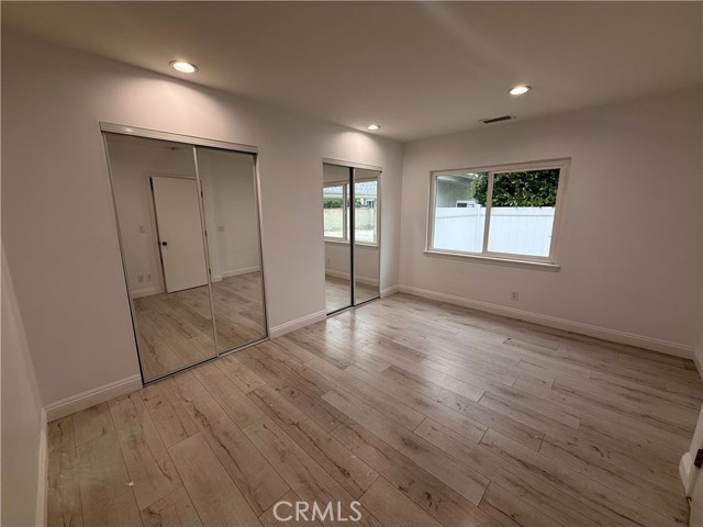 6346 Goodland Place, North Hollywood CA: https://media.crmls.org/medias/65e75809-8c19-4ce2-9990-11a4b416cf0a.jpg