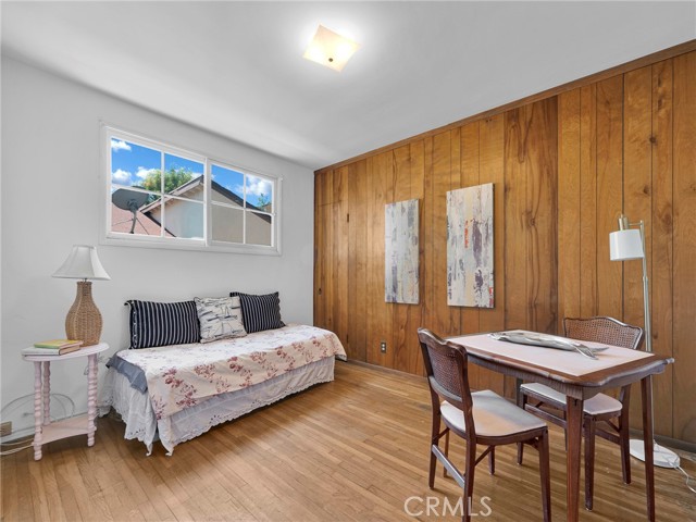 Detail Gallery Image 20 of 32 For 9952 Noble Ave, –,  CA 91345 - 4 Beds | 2 Baths