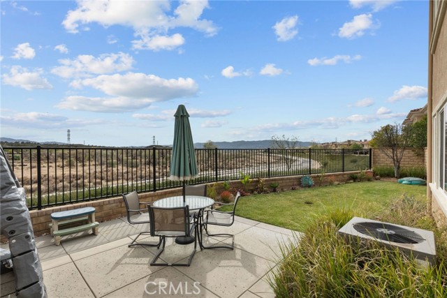 Detail Gallery Image 30 of 36 For 23860 Brescia Dr, Valencia,  CA 91354 - 4 Beds | 3 Baths